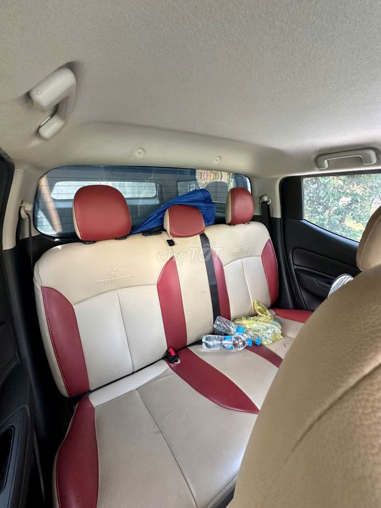 Mitsubishi Triton 2021 4x2 AT MIVEC - 75000 km. Mua bán Ô tô tại Thành phố Thủ Dầu Một Bình Dương được đăng bởi Nguyen Tuan hình 8