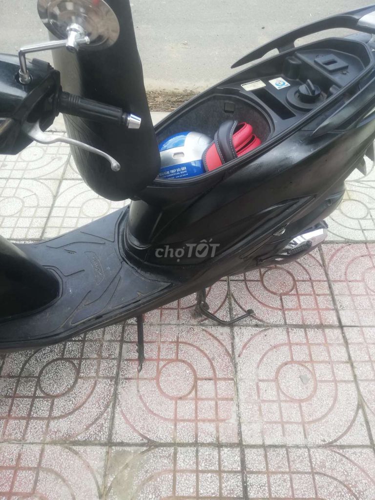 Atila dĩa bay .máy êm bao mạnh.. Mua bán Xe máy tại Huyện Bình Chánh Tp Hồ Chí Minh được đăng bởi Kieu hình 4