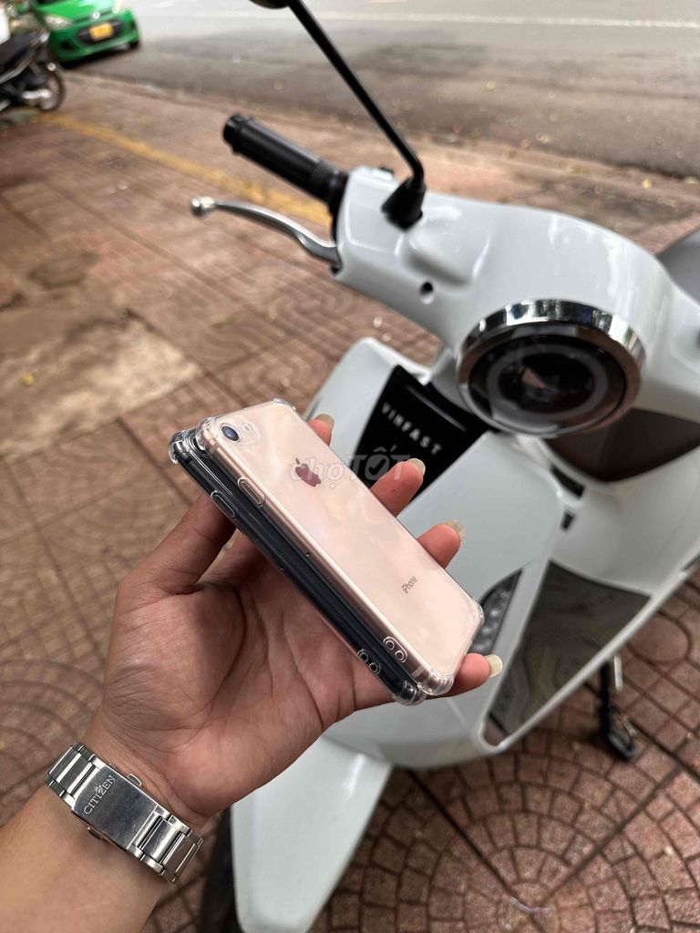 Apple iPhone 8 64GB Đã sử dụng. Mua bán Điện thoại tại Thành phố Buôn Ma Thuột Đắk Lắk được đăng bởi Thái Thế Anh hình 1