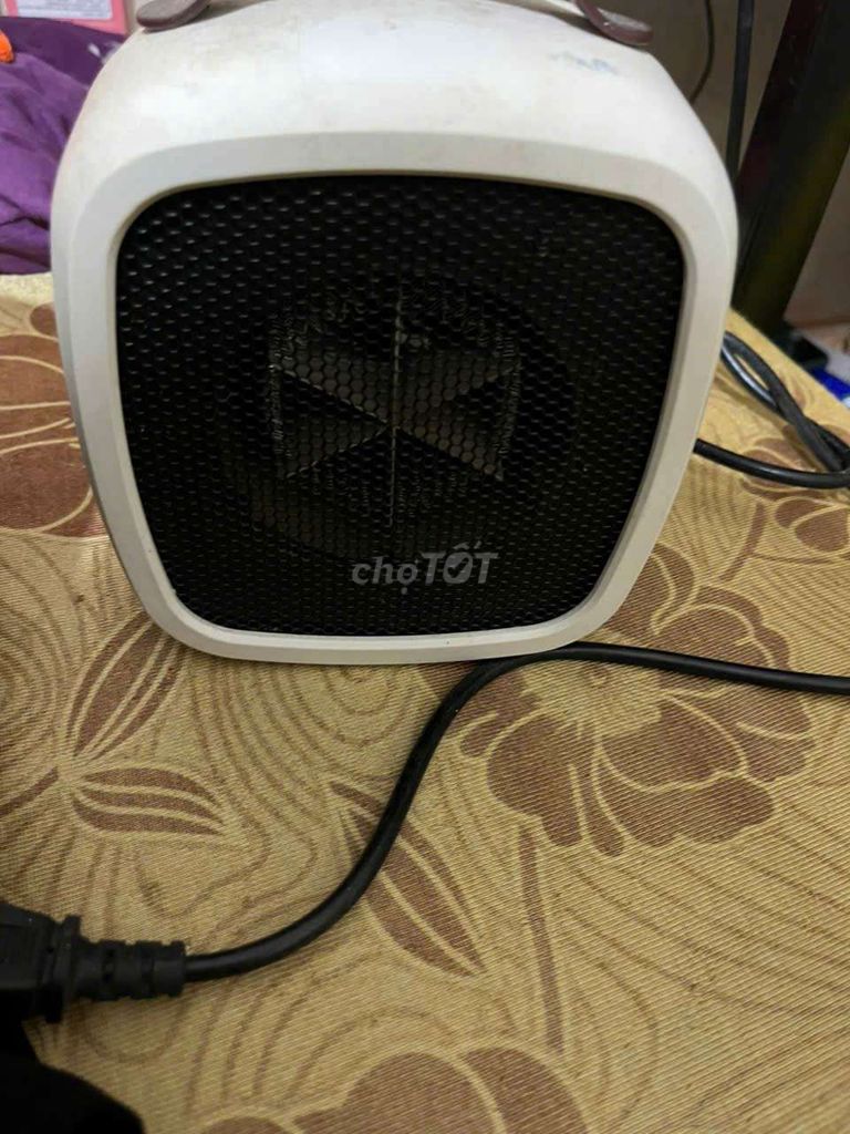 Máy sưởi mini Vàng 500W. Mua bán Nội thất, đồ gia dụng khác tại Quận Hai Bà Trưng Hà Nội được đăng bởi Vũ  hình 1