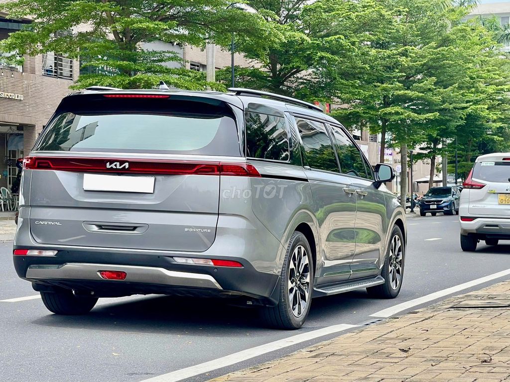 Kia Carnival 2.2D Signature 2024 - chất xe như mới. Mua bán Ô tô tại Quận Bình Tân Tp Hồ Chí Minh được đăng bởi Trường  NVT hình 6