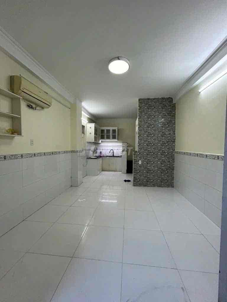 bán nhà 373/15A trần xuân soạn q7 .tphcm