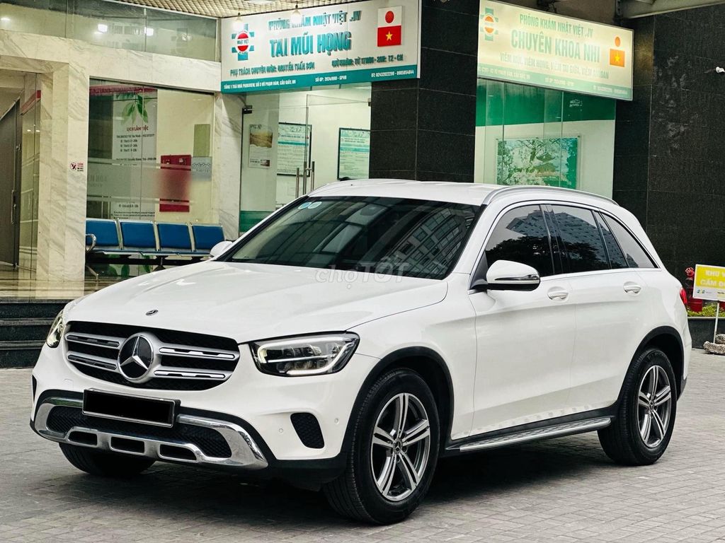 MERCEDES GLC200 2021 Trắng.Kem Đẹp Nhất Hà Nội