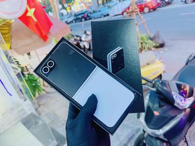 Samsung Z Flip 6 256G Blue Việt Nam new open box. Mua bán Điện thoại tại Quận Hải Châu Đà Nẵng được đăng bởi Hoàng Anh Tuấn