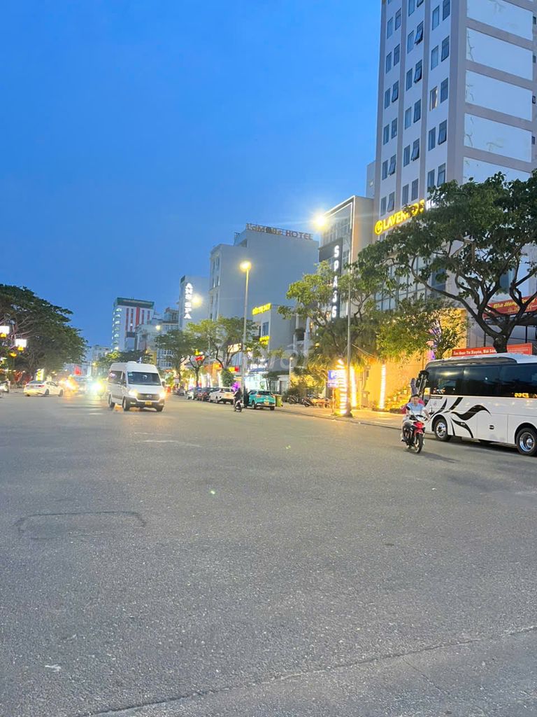 Bán lô đất 447m2 ngay Biển Mỹ Khê, Ngũ Hành Sơn, ngang 12.9m. Mua bán đất tại Quận Ngũ Hành Sơn Đà Nẵng được đăng bởi Lê Diện hình 2