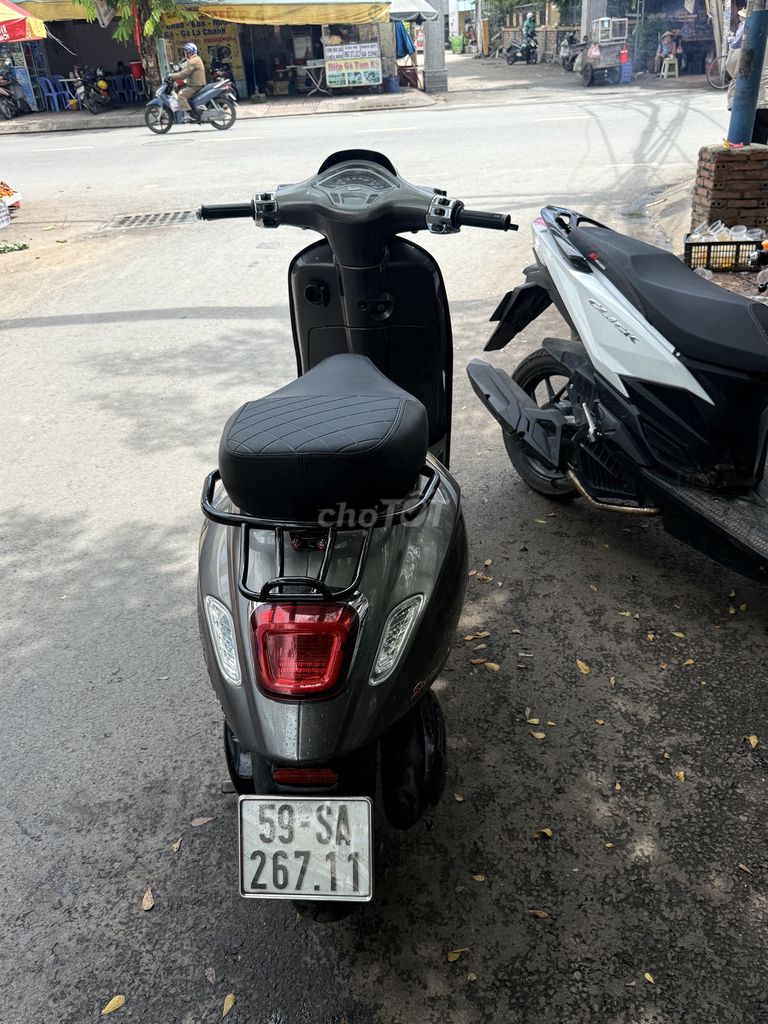 vespa 125cc đời 2020odo15km có sẳn sinhan hậu 2025. Mua bán Xe máy tại Quận Bình Thạnh Tp Hồ Chí Minh được đăng bởi dũng tiến hình 2