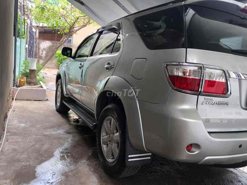 Toyota Fortuner 2010 2.7V - 125000 km. Mua bán Ô tô tại Thành phố Thủ Đức Tp Hồ Chí Minh được đăng bởi TÂM hình 2