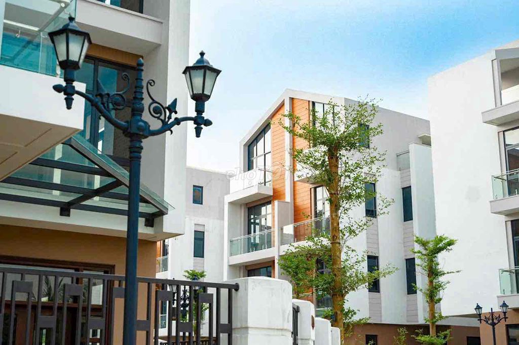Biệt Thự Song Lập Ánh Dương Vinhomes OCP3. Mua bán nhà ở tại Huyện Văn Giang Hưng Yên được đăng bởi Nguyễn Văn Linh hình 2
