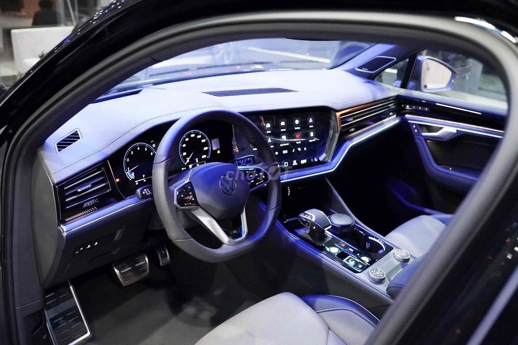 Volkswagen Touareg 2025 Luxury 2.0 TSI. Mua bán Ô tô tại Quận 1 Tp Hồ Chí Minh được đăng bởi Hưng Messi Bán Xe Đức hình 11