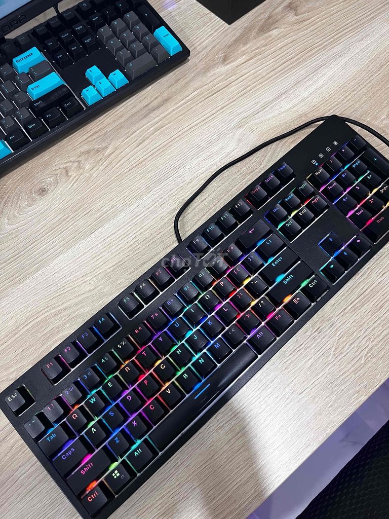 bàn phím E-Dra ek3104RGB, tặng bàn phím Logi K120. Mua bán Phụ kiện (Màn hình, Chuột...) tại Quận Bình Thạnh Tp Hồ Chí Minh được đăng bởi Trường  hình 2