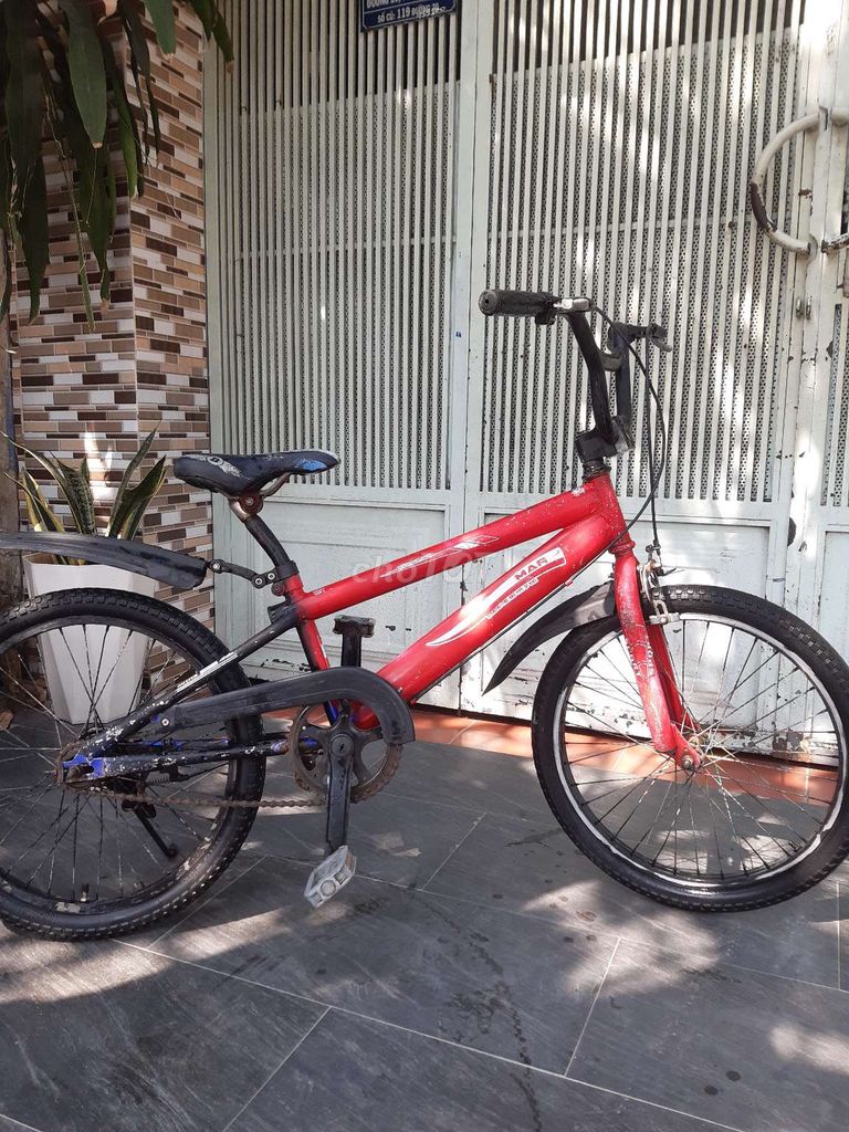 Xe đạp Sắt 20 inch màu Đỏ. Mua bán Xe đạp tại Quận Gò Vấp Tp Hồ Chí Minh được đăng bởi Cửa hàng Tiến Thìn hình 1