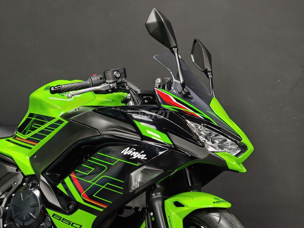 NINJA 650 CHẠY LƯỚT 41KM BẢO HÀNH 02 NĂM CHƯA ĐKBS. Mua bán Xe máy tại Quận Tây Hồ Hà Nội được đăng bởi Tu Phamanh hình 6