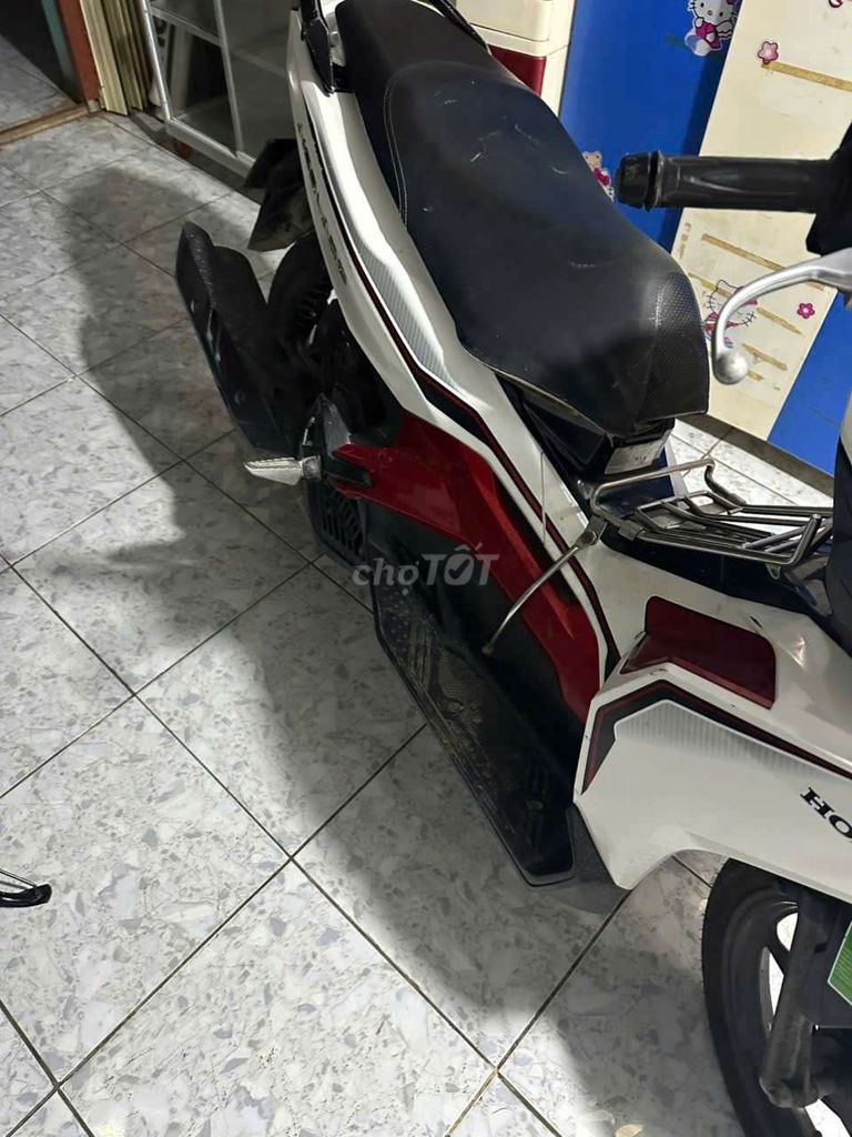 Honda Air Blade 2020 Trắng Đỏ Đen. Mua bán Xe máy tại Huyện Cờ Đỏ Cần Thơ được đăng bởi mi ni hình 5