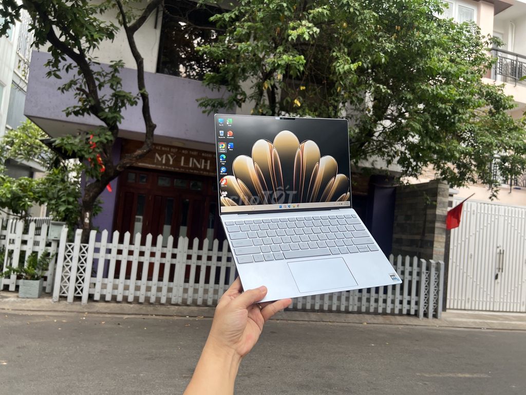 DELL XPS 9315 i7 1250U 16/512GB USA lướt như mới. Mua bán Laptop tại Quận Cầu Giấy Hà Nội được đăng bởi Quốc Trường hình 1