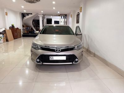 Toyota camry 2.5Q gia đình sử dụng sx đúng 2018. Mua bán null tại Quận Phú Nhuận Tp Hồ Chí Minh được đăng bởi Hoàng Yến 
