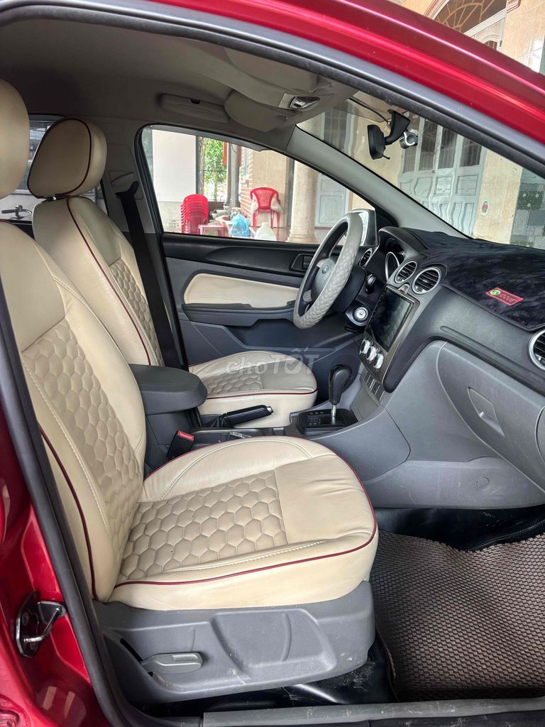 Ford Focus  số tự độg 2012 - 90000 km. Mua bán Ô tô tại Huyện Cẩm Mỹ Đồng Nai được đăng bởi Quân car Đn hình 5