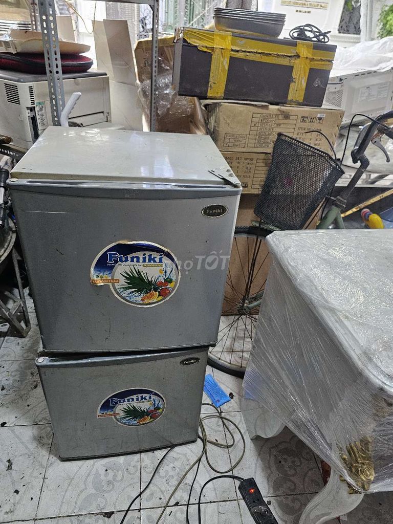 Tủ lạnh mini Funiki Xám Đã qua sử dụng. Mua bán Tủ lạnh tại Quận Tân Bình Tp Hồ Chí Minh được đăng bởi A phát hình 1