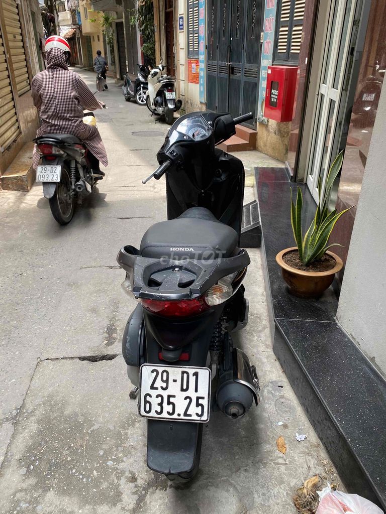 bán xe sh nhập 125cc giá 90 triệu. Mua bán Xe máy tại Quận Hai Bà Trưng Hà Nội được đăng bởi viet anh vu hình 3