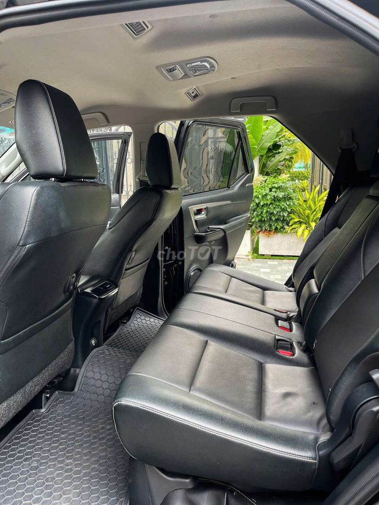 Toyota Fortuner 2.4L 4x2 AT 2024- 27000 km. Mua bán Ô tô tại Quận Long Biên Hà Nội được đăng bởi Trường AN NAM AUTO hình 9
