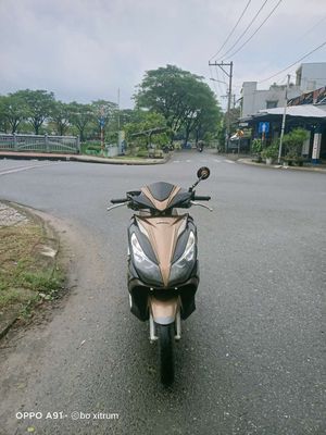 ⛔ Honda Air Blade màu Vàng đồng bs 76 máy Rin. Mua bán Xe máy tại Quận Thanh Khê Đà Nẵng được đăng bởi bơ xitrum 
