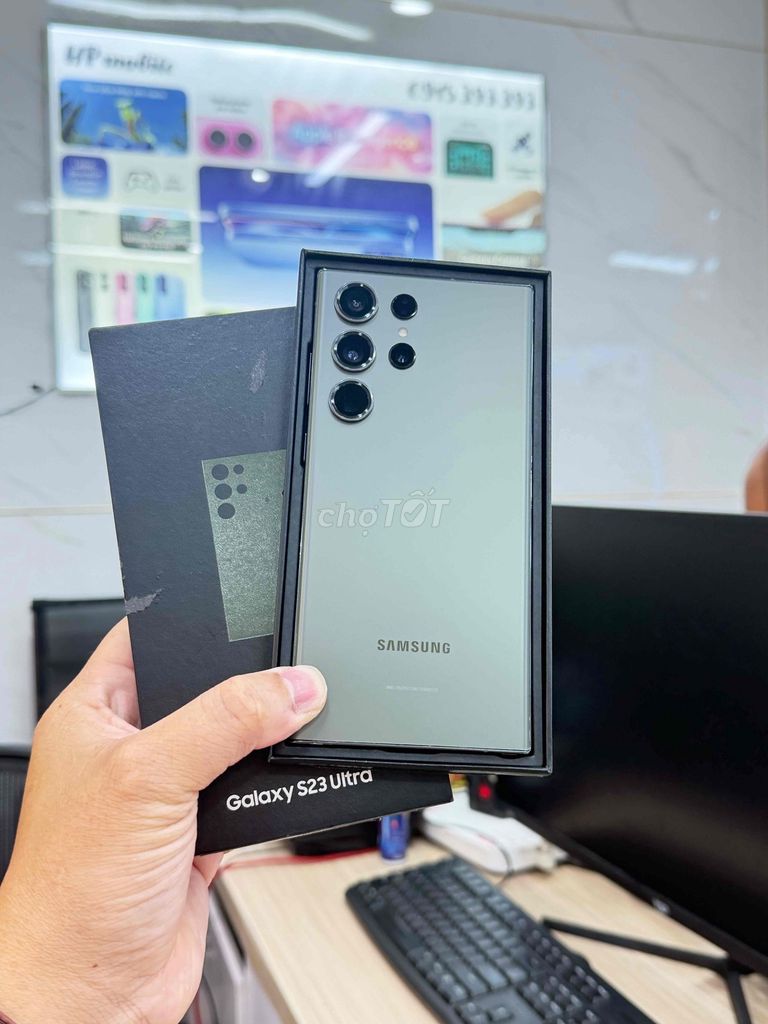 Samsung Galaxy S23 Ultra 256GB Xám 99%. Mua bán Điện thoại tại Thành phố Đồng Xoài Bình Phước được đăng bởi Hoàng  Minh Phụng hình 1
