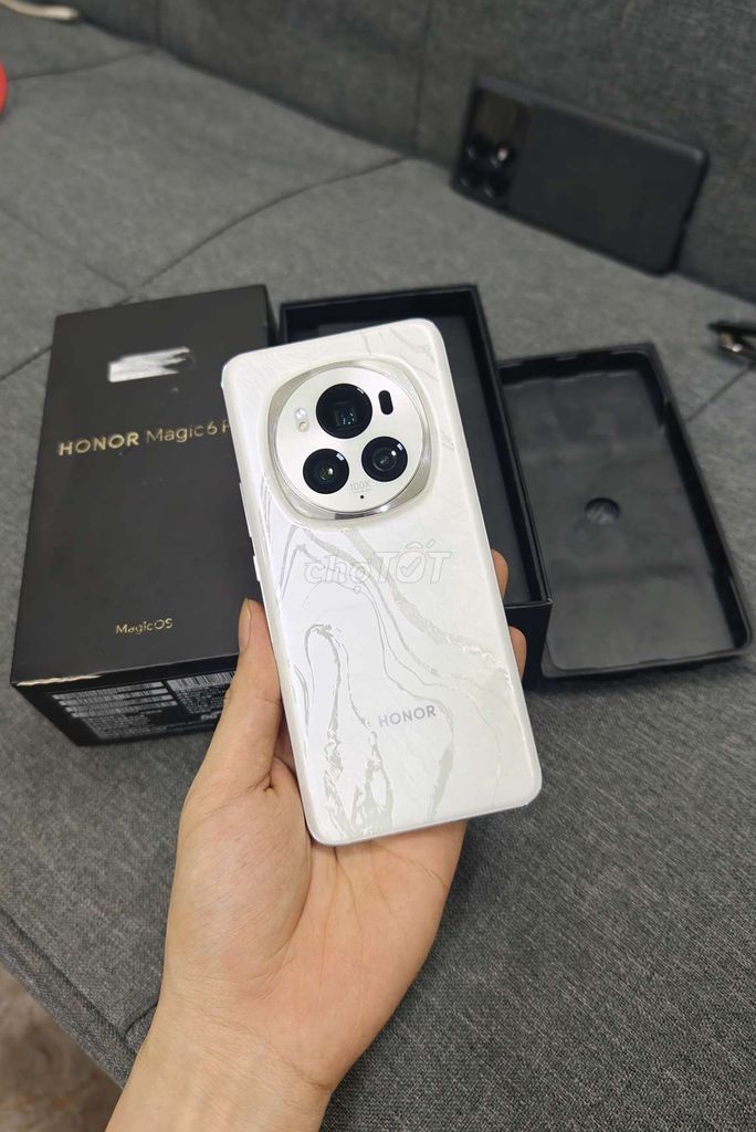 Honor Magic 6 Pro 12/256 Fullbox Zin Đẹp,Ngon Mượt. Mua bán Điện thoại tại Quận Tân Bình Tp Hồ Chí Minh được đăng bởi Kiên Android Shop hình 1