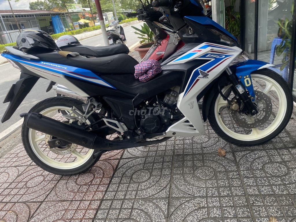 Xe nhà cần bán. Mua bán Xe máy tại Quận Bình Thuỷ Cần Thơ được đăng bởi Kiệt hình 2