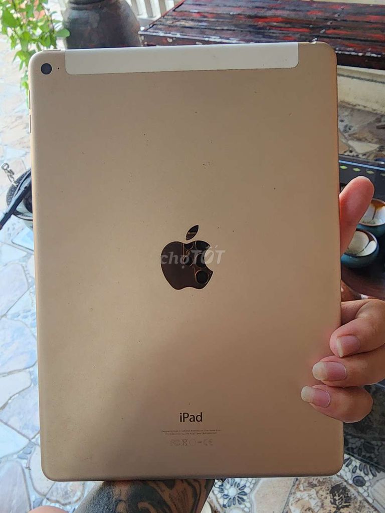 Apple iPad Air 2 16GB Vàng. Mua bán Máy tính bảng tại Huyện Thuỷ Nguyên Hải Phòng được đăng bởi Cường Gà hình 1