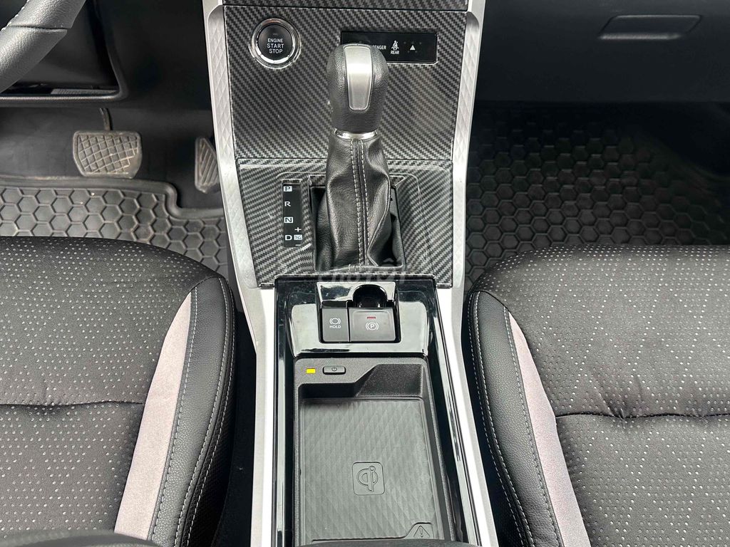 BÁN XE VELOZ Cross 2023. Mua bán Ô tô tại Huyện Thanh Trì Hà Nội được đăng bởi NHẬT DOANH AUTO  hình 20