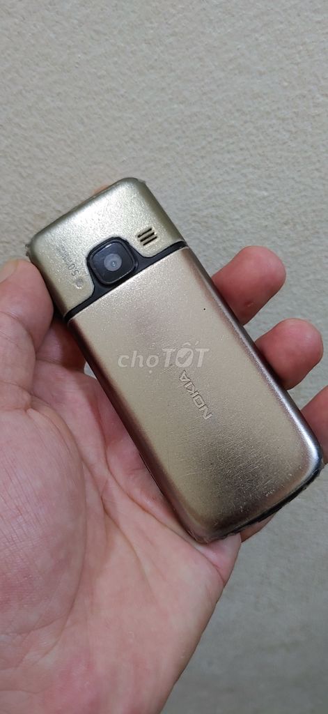 Nokia 6700 Vàng Đã sử dụng. Mua bán Điện thoại tại Huyện Thanh Trì Hà Nội được đăng bởi Ha duong hình 1