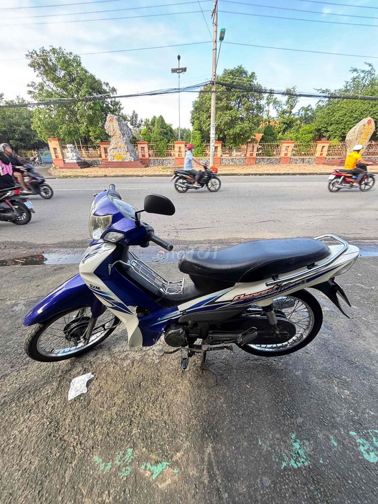 Elegant 100. Mua bán Xe máy tại Quận Bình Thuỷ Cần Thơ được đăng bởi Kim Chiến hình 1