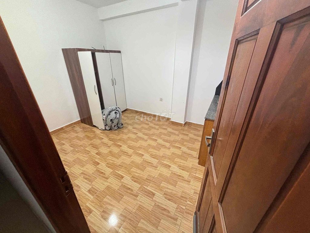 СТУДИЯ ГАРАЖНОГО ЛИФТА