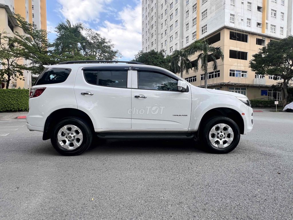 Chevolet Trablaizer 2018 Tự Động Dầu 4x2. Mua bán Ô tô tại Thành phố Thủ Đức Tp Hồ Chí Minh được đăng bởi Anh Việt hình 5