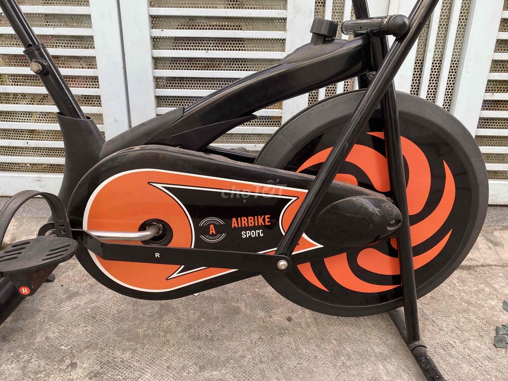 Xe đạp tập thể dục tại nhà AIRBIKE còn như mới
