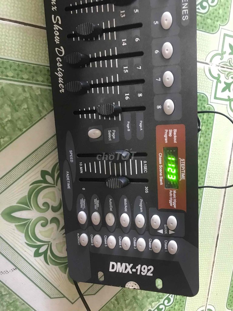 Bàn điều khiển đèn DMX512 Đen đã qua sử dụng. Mua bán Nhạc cụ tại Huyện Hóc Môn Tp Hồ Chí Minh được đăng bởi hiếu hình 1
