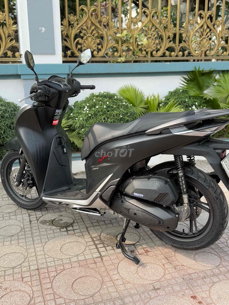 Honda SH 150 ABS 2022 Đen nhám. Mua bán Xe máy tại Thành phố Thuận An Bình Dương được đăng bởi Xe Máy Minh Tú Bình Dương hình 7