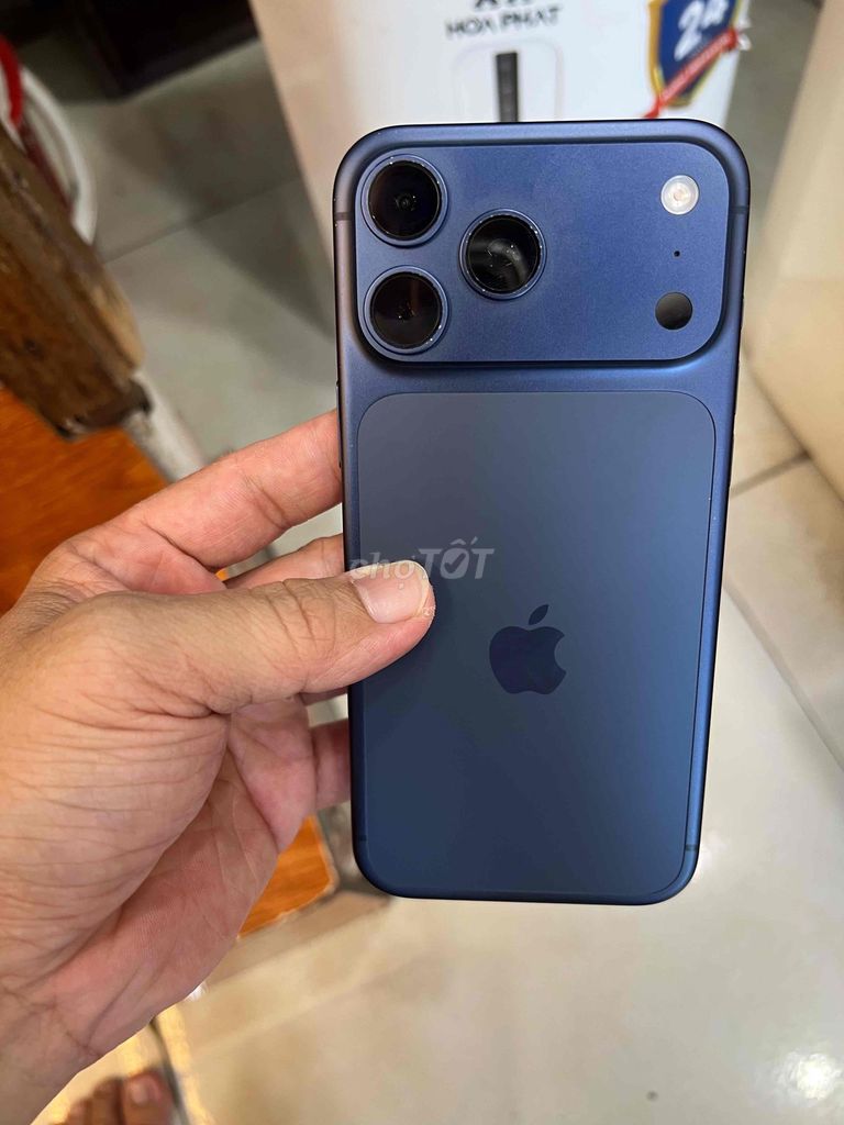 iPhone 17 Pro Max 512GB Xanh đậm. Mua bán Điện thoại tại Quận Cầu Giấy Hà Nội được đăng bởi đỗ trung việt hình 1