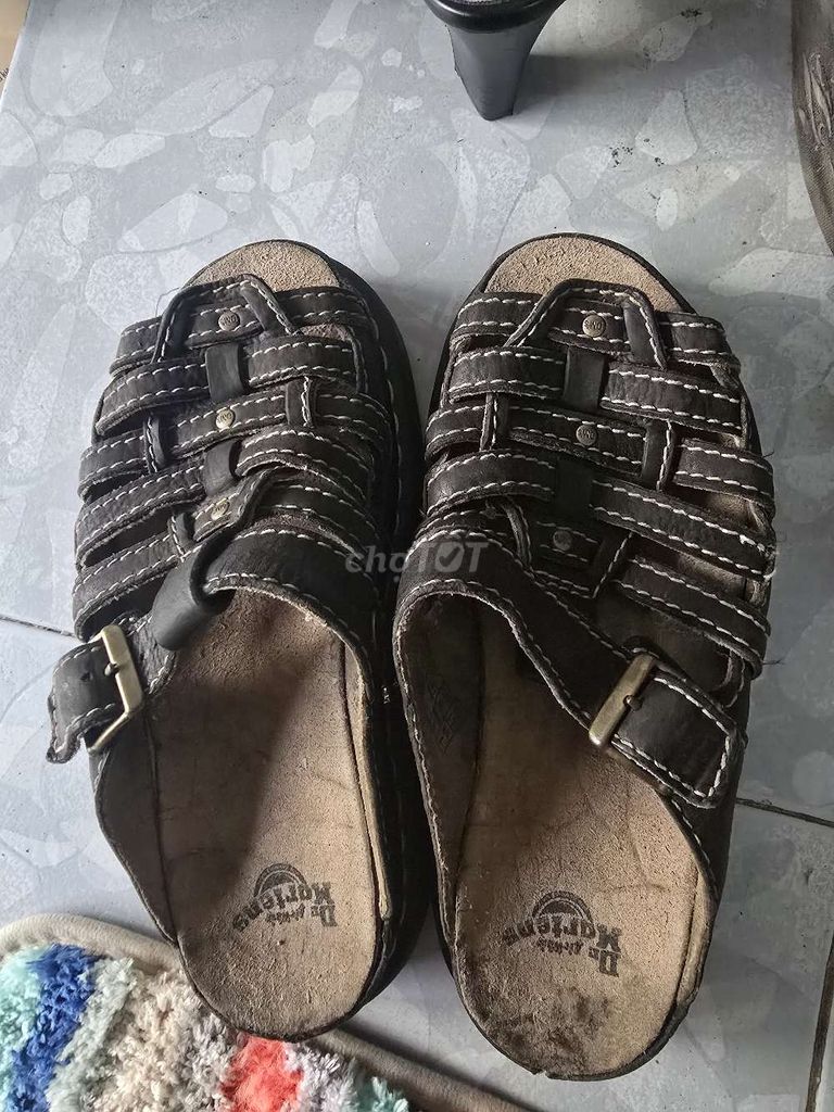 Bán đôi Dr 2018 size 41