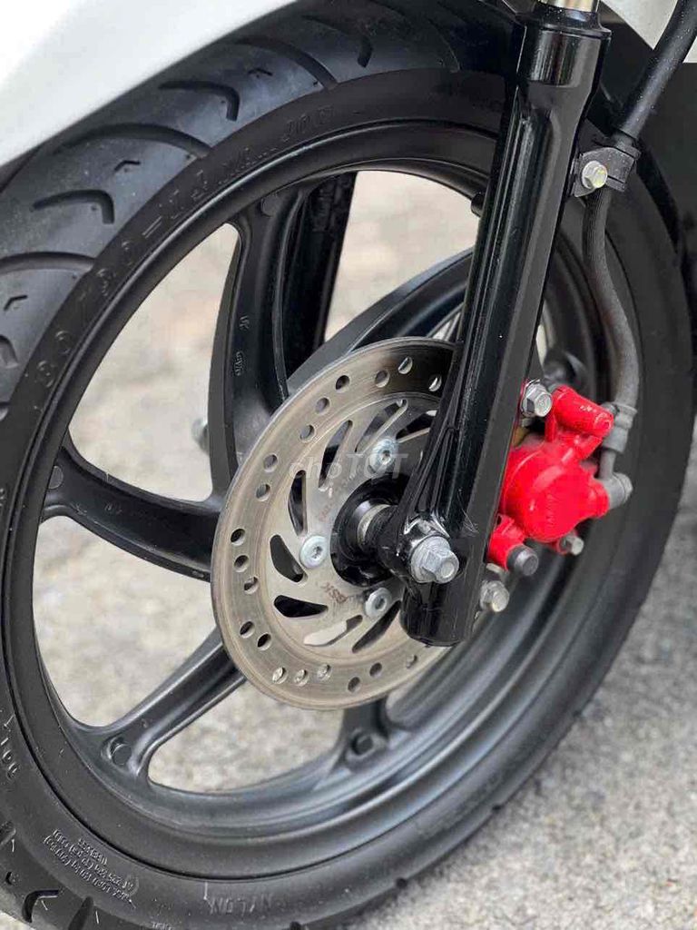Honda Vision 2020 Smartkey Trắng đỏ. Mua bán Xe máy tại Quận 11 Tp Hồ Chí Minh được đăng bởi Hưng Từ hình 8