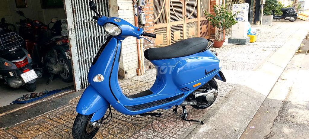 Piaggio ET4 2005.Sơn Áo Đẹp.Máy Zin Nguyên.Cực Êm