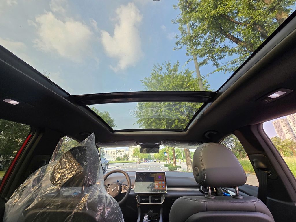 VinFast VF8 2024 Plus mới 100% - Ưu đãi tổng 120TR. Mua bán Ô tô tại Quận Thanh Xuân Hà Nội được đăng bởi Mr Phúc Vinfast lướt hình 13