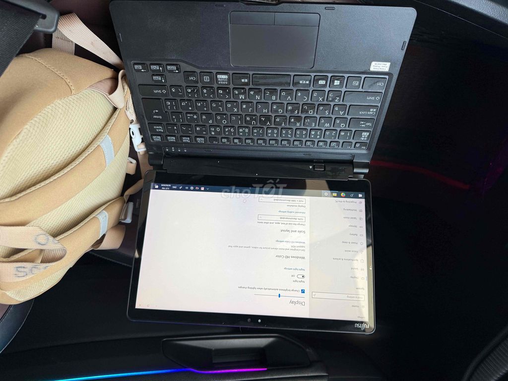 Fujitsu 2 in 1 i5 8GB Windows 10 Pro. Mua bán Laptop tại Quận Long Biên Hà Nội được đăng bởi Nguyễn Hữu Cường hình 1