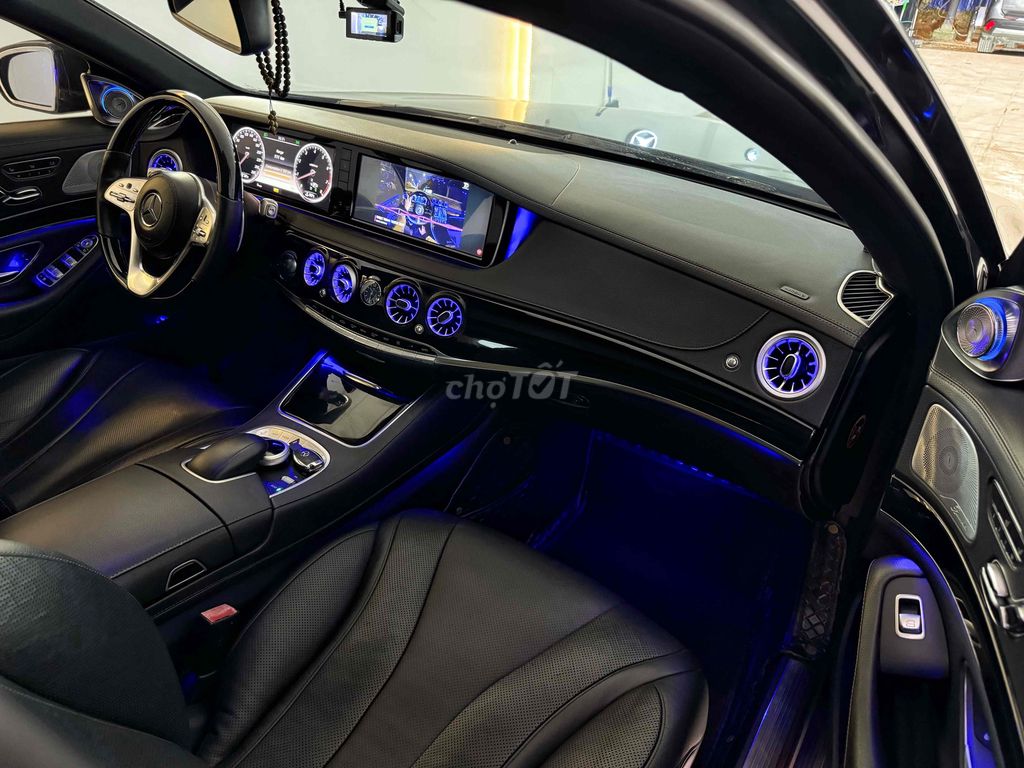 Mercedes S400 model 2015 up full Maybach S450 xịn. Mua bán Ô tô tại Thành phố Thủ Đức Tp Hồ Chí Minh được đăng bởi Võ Văn Kiệt hình 9