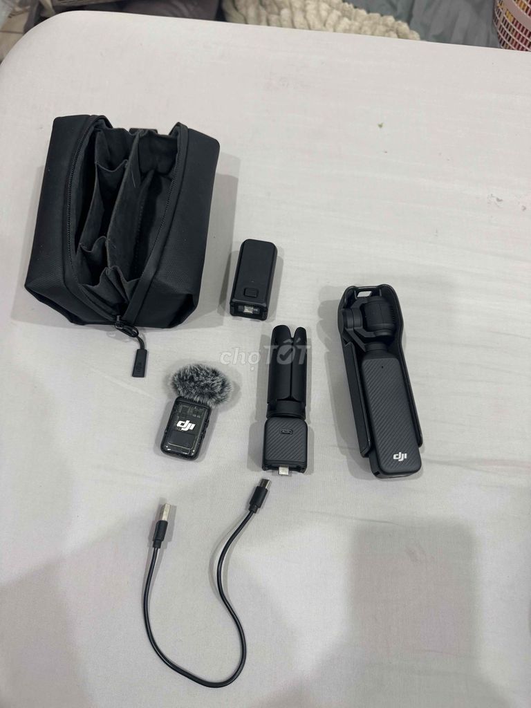 Máy quay DJI Pocket 3 Đen. Mua bán Máy ảnh, Máy quay tại Quận Hải Châu Đà Nẵng được đăng bởi Thịnh Trần hình 1