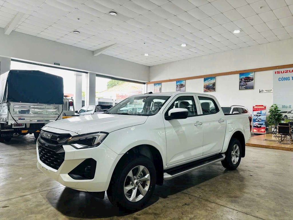 Dmax Prestige. Mua bán Ô tô tại Huyện Hóc Môn Tp Hồ Chí Minh được đăng bởi Nguyễn hoàng minh hình 1