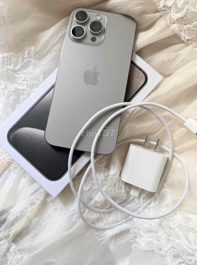 15 Pro Max 256GB Quốc Tế Khay Sim Mới 99. Mua bán Điện thoại tại Thành phố Thủ Dầu Một Bình Dương được đăng bởi Nguyên hình 1