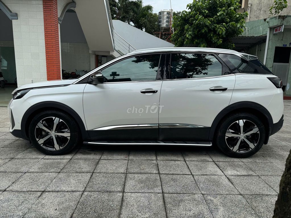 PEUGEOT 3008 2022 AL  24000 km CHÍNH CHỦ ĐẬP THÙNG. Mua bán Ô tô tại Quận 7 Tp Hồ Chí Minh được đăng bởi Trần Hữu Đức hình 8