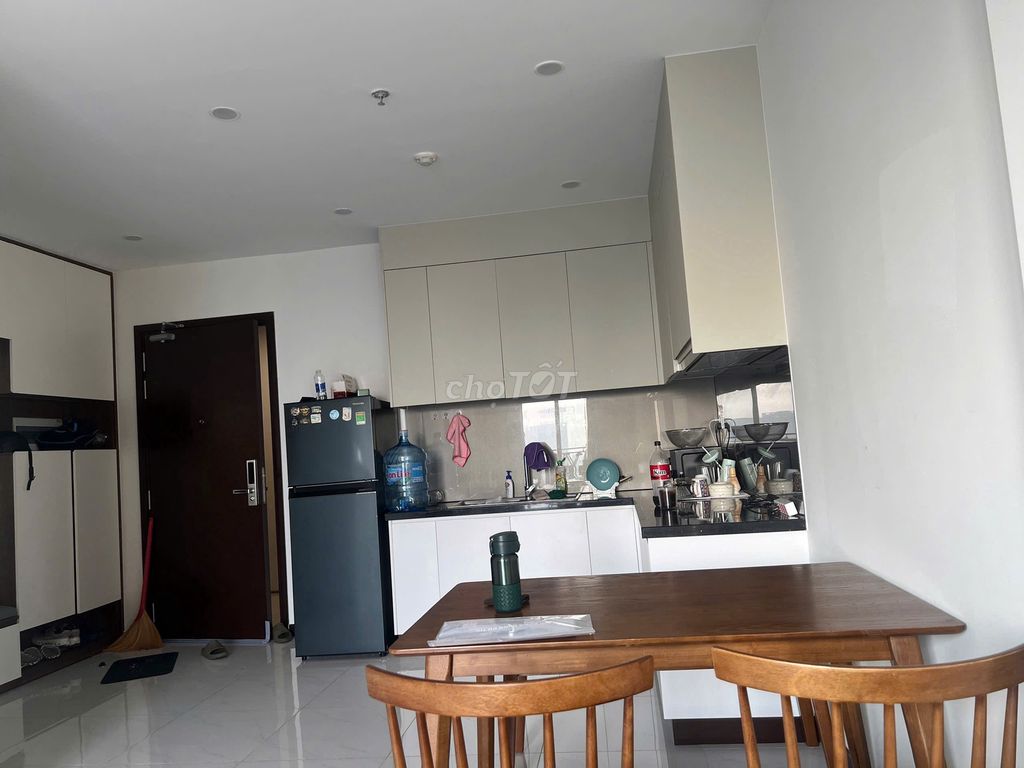 10Tr - Thuê 2PN Sky View, ưu tiên khách nước ngoài thuê