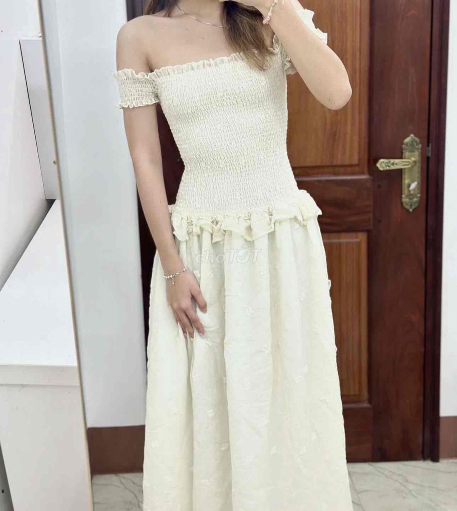 Váy Jee size L. Mua bán Quần áo tại Huyện Chợ Mới An Giang được đăng bởi Trang Thảo hình 1