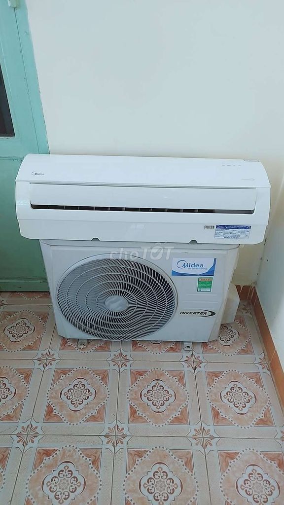 Máy lạnh inverter Midea 1,5hp